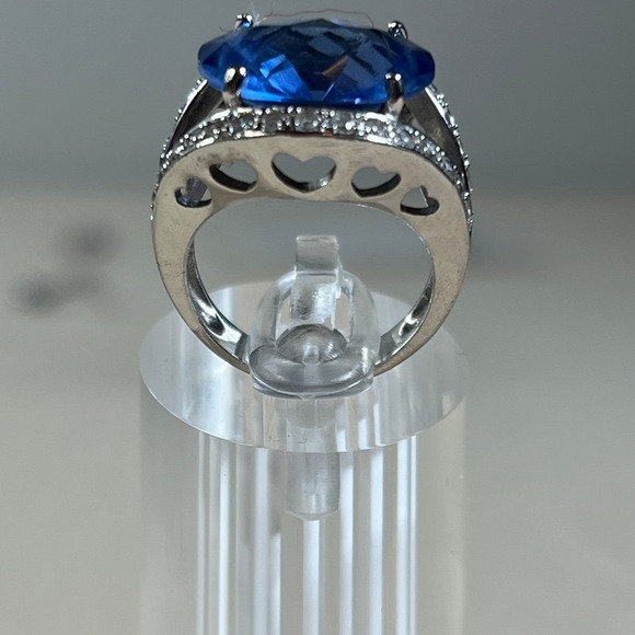 Ross Simons Sterling Silver Blue and Clear Stone Cocktail Statement Ring 6.75 - Picture 5 of 16